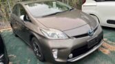 side view of 2014 Toyota Prius