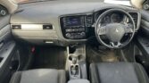front seats view of 2016 Mitsubishi Outlander