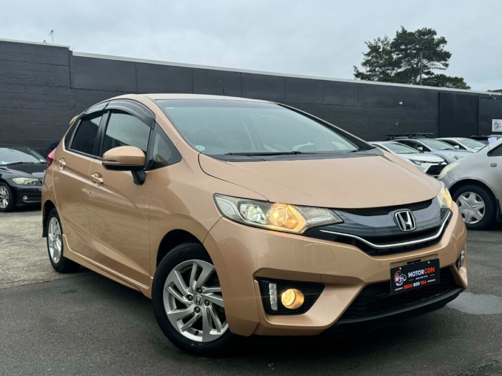 front side view of 2013 Honda Fit