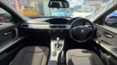 front seats view of 2011 BMW 320i