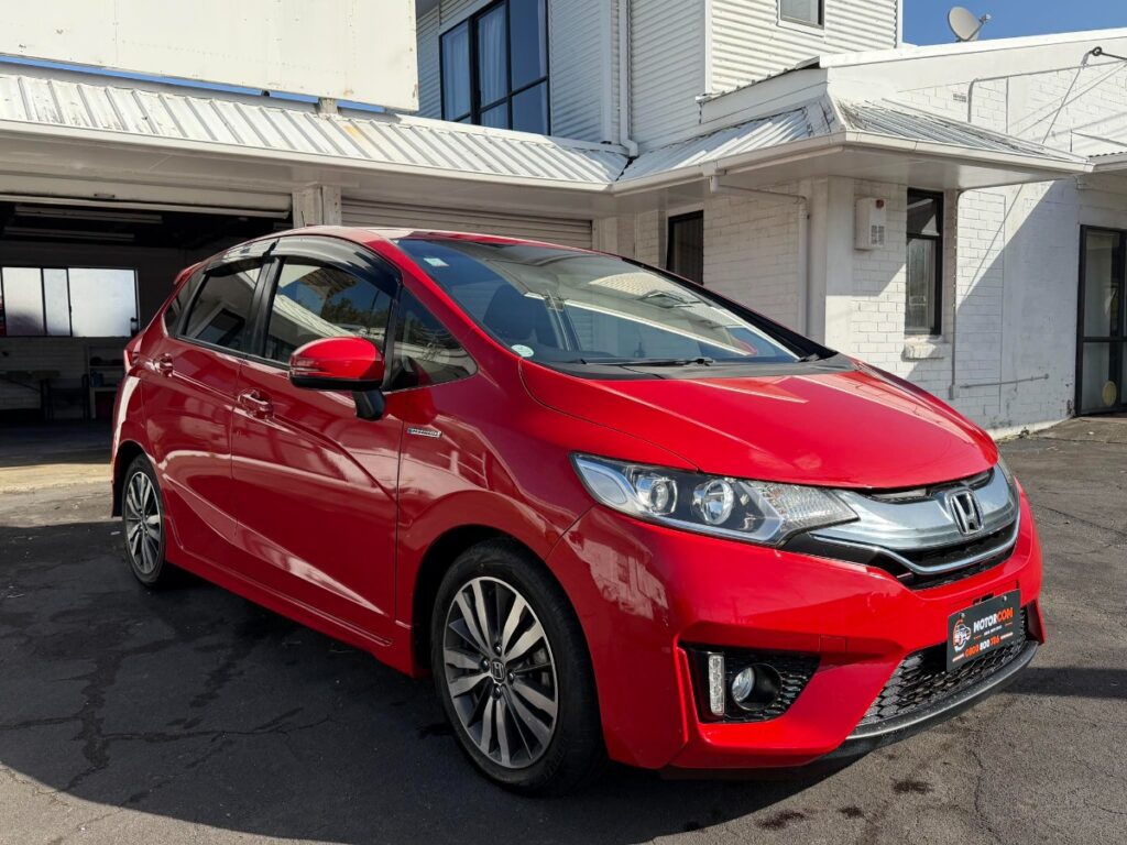 front side view of 2014 Honda Fit