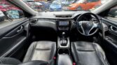 front seats view of 2014 Nissan X-Trail