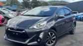 side view of 2015 Toyota Aqua