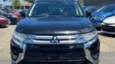front view of 2016 Mitsubishi Outlander 20G
