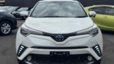 front view of 2017 Toyota C-HR G