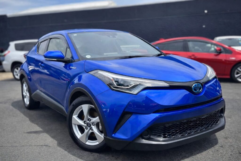 front side view of 2018 Toyota C-HR