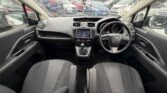 front interior view of 2012 Nissan Lafesta