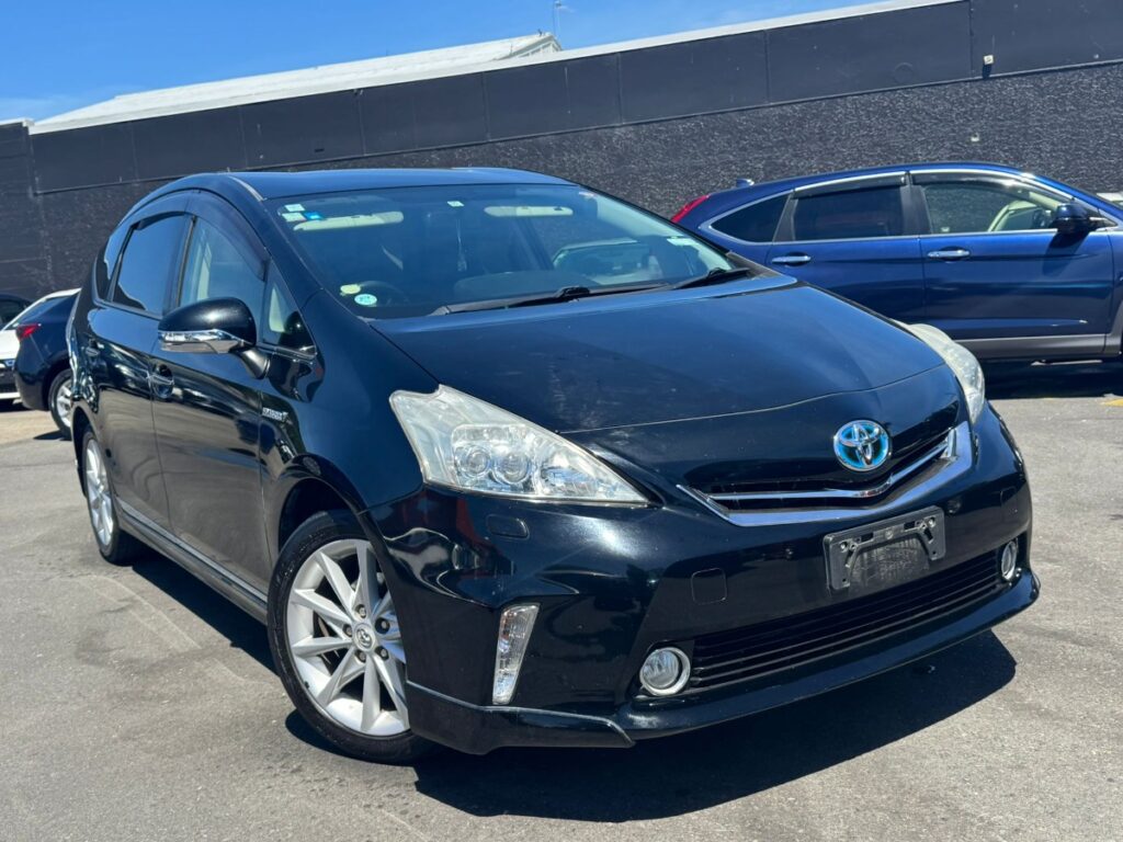 front side view of 2012 Toyota Prius Alpha