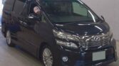 side view of 2012 Toyota Vellfire