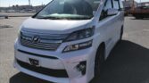 side view of 2012 Toyota Vellfire 2.4Z