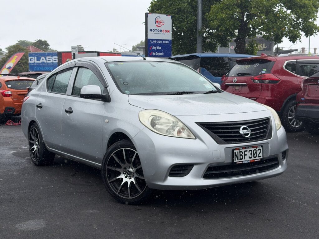2014 Nissan Latio front side view