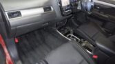 front inside view of 2017 Mitsubishi Outlander