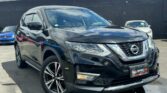 front side view of 2018 Nissan X-Trail