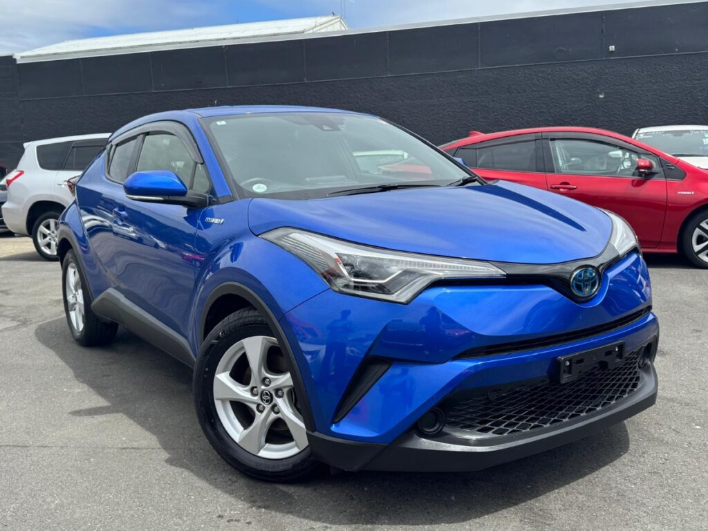 front side view of 2018 Toyota C-HR