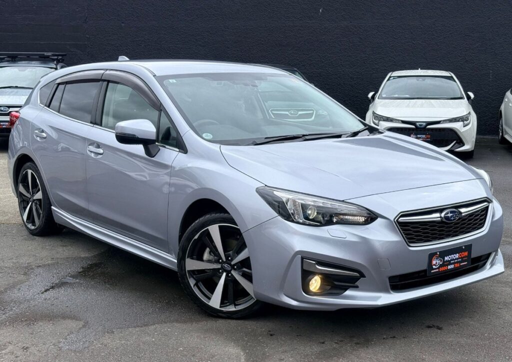front side view of 2017 Subaru Impreza