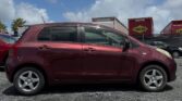 used 2006 Toyota Vitz full side view
