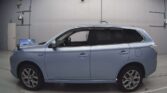 used 2013 Mitsubishi Outlander full side view