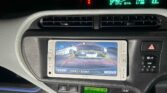 reversing camera display view of 2013 Toyota Aqua