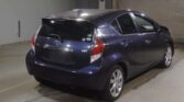 used 2015 Toyota Aqua exterior view
