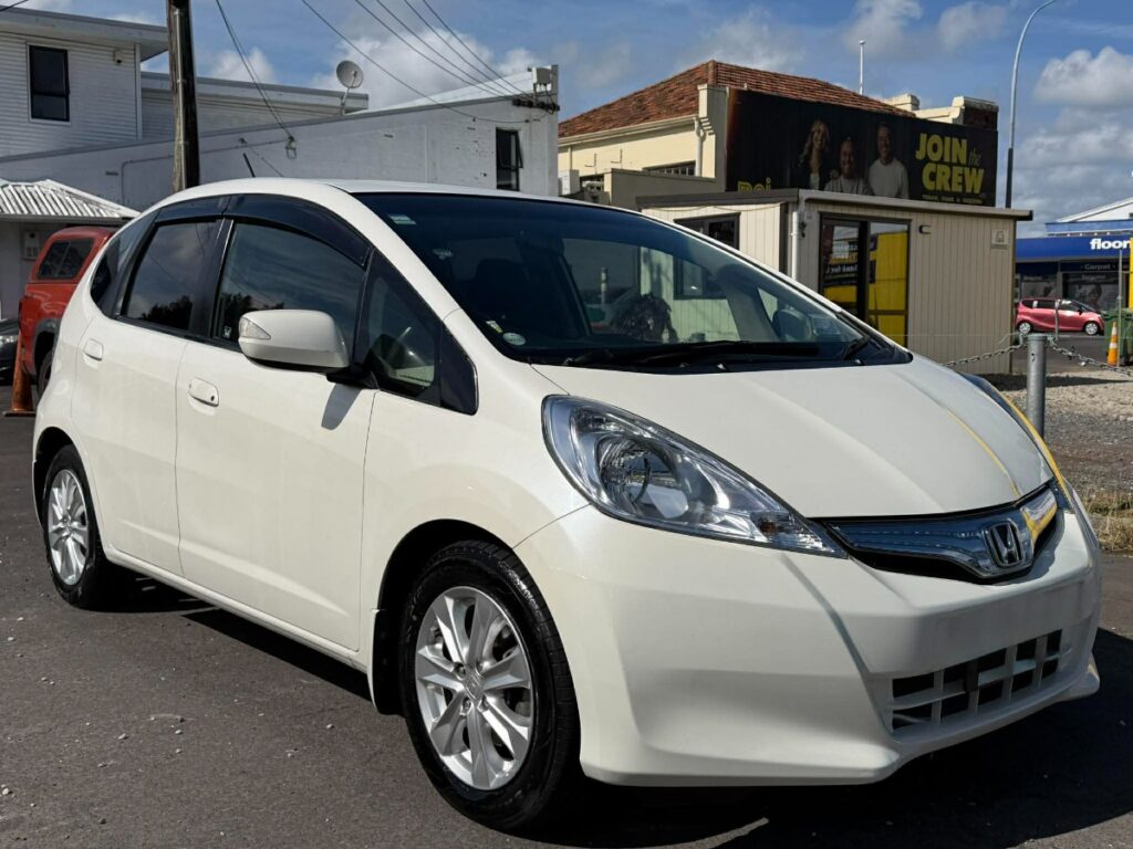 front side view of 2011 Honda Fit