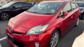 front side view of 2013 Toyota Prius