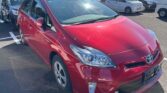 front side view of 2013 Toyota Prius