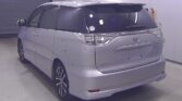 back view of 2014 Toyota Estima