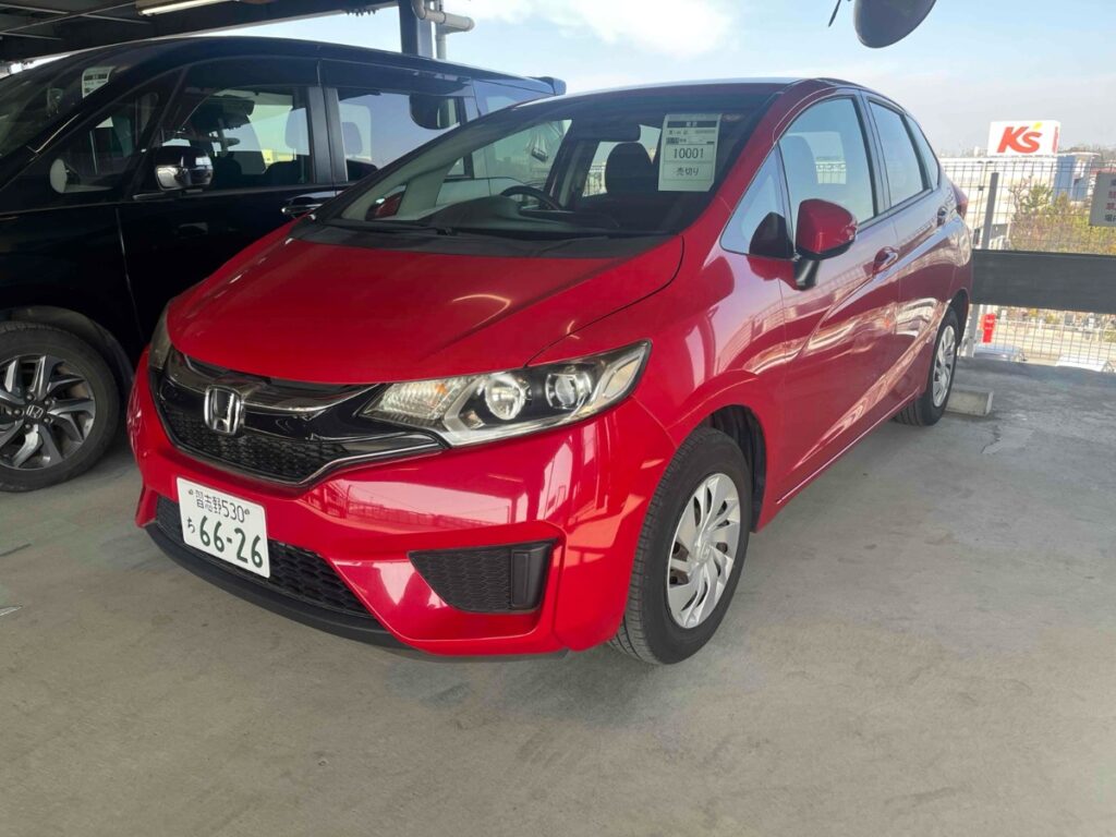 front side view of 2015 Honda Fit