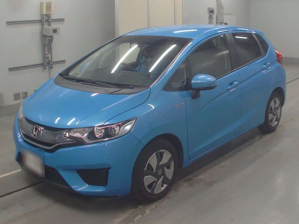 front side view of 2015 Honda Fit