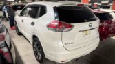 back side view of 2017 Nissan X-Trail