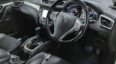 steering wheel view of 2017 Nissan X-Trail