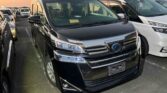 side view of 2018 Toyota Vellfire