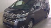 side view of 2018 Toyota Vellfire