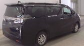 full side view of 2018 Toyota Vellfire