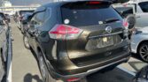 back side view of 2016 Nissan X-Trail