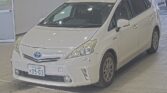 side view of 2012 Toyota Prius