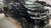 side view of 2017 Toyota Vellfire