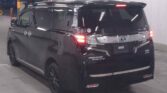 back side view of 2017 Toyota Vellfire