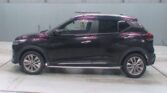 used 2021 Nissan Kicks full side view