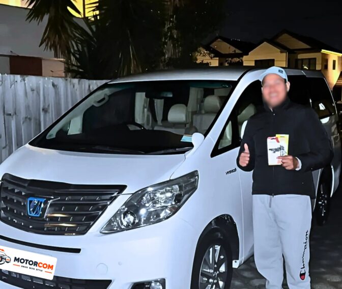 MotorCom_Happy_Customer_73